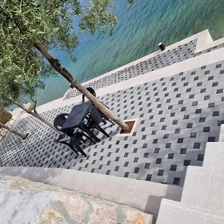 Apartment Domane Mario *