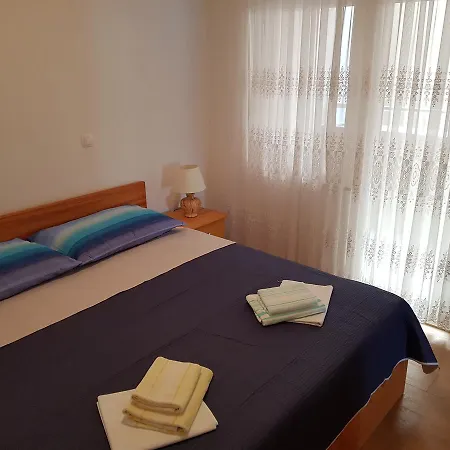 Domane Mario Daire Neum